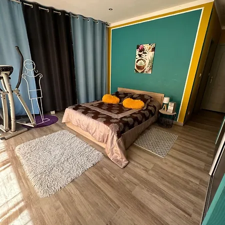 Maison Familiale Avec Piscine בית נופש *