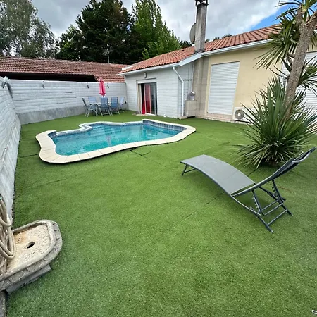 Maison Familiale Avec Piscine *